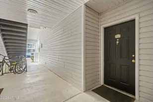 50 Pebble Beach Cove, Bluffton, SC 29910 - Photo 2