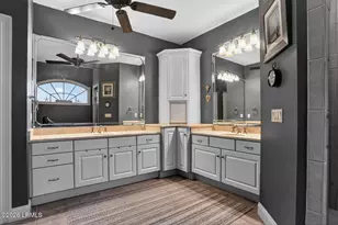 4 Beech Hill Ct, Hilton Head Island, SC 29928 - Photo 20