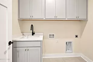 53 Marsh Dr, Beaufort, SC 29907 - Photo 16
