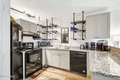 101 Lemoyne Avenue #101, Hilton Head, SC 29928 - Photo 18
