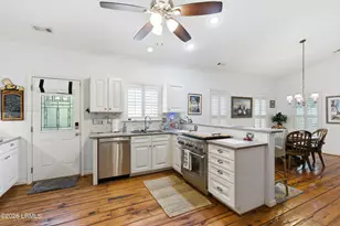 2204 Prince St, Beaufort, SC 29902 - Photo 10
