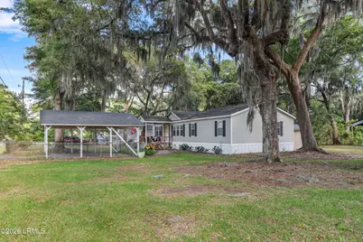 122 Bonaire Circle S, Beaufort, SC 29906 - Photo 4