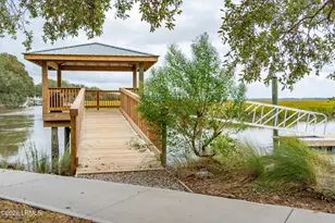 36 Middle Is St, Beaufort, SC 29907 - Photo 72