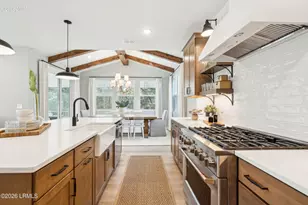 38 Middle Is St, Beaufort, SC 29907 - Photo 16