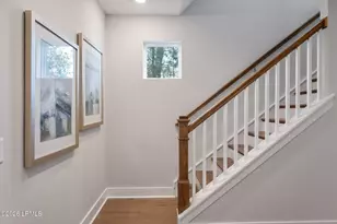 307 Brg View Ln, Bluffton, SC 29910 - Photo 10