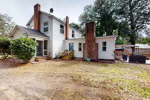408 Thompson St, Walterboro, SC 29488 - Photo 2