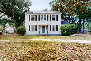 408 Thompson St, Walterboro, SC 29488 - Photo 1