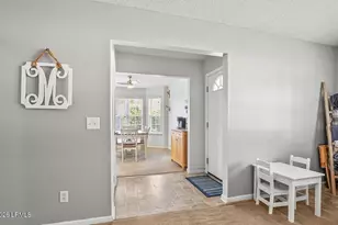 40 Southern Magnolia Dr, Beaufort, SC 29907 - Photo 2