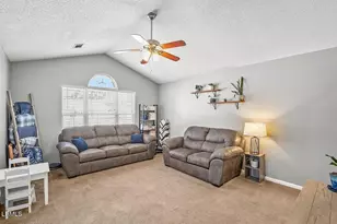 40 Southern Magnolia Dr, Beaufort, SC 29907 - Photo 4