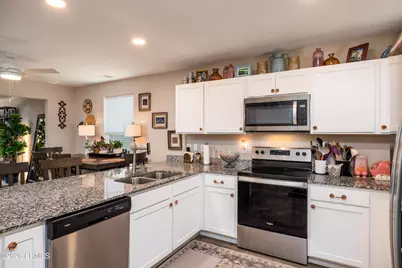 8 Island Breeze Lane, Beaufort, SC 29907 - Photo 16