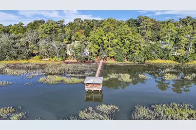 305 De La Gaye Point, Beaufort, SC 29902 - Photo 18