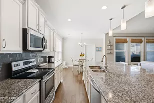 3886 Oyster Bluff Blvd, Beaufort, SC 29907 - Photo 22
