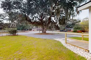 2011 Cypress St., Beaufort, SC 29906 - Photo 6