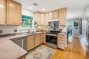 939 Oyster Cove Rd, Beaufort, SC 29902 - Photo 8
