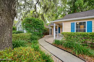 939 Oyster Cove Rd, Beaufort, SC 29902 - Photo 1