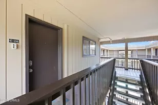40 Folly Field Rd, Hilton Head, SC 29928 - Photo 30