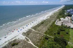32 S Forest Beach Dr, Hilton Head Island, SC 29928 - Photo 16