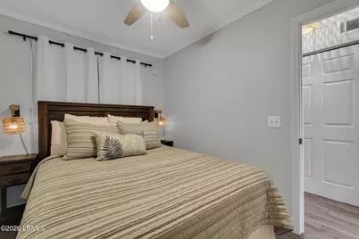 40 Folly Field Road #124a, Hilton Head, SC 29928 - Photo 18