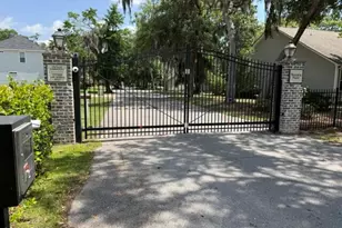 139 Wrights Point Cir, Beaufort, SC 29902 - Photo 4