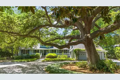 111 Fort Walker Drive, Hilton Head, SC 29928 - Photo 4