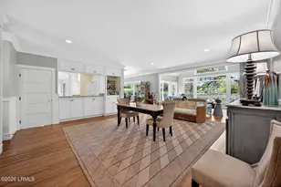 111 Fort Walker Dr, Hilton Head, SC 29928 - Photo 8