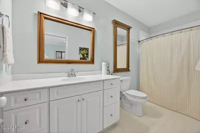111 Fort Walker Drive, Hilton Head, SC 29928 - Photo 32