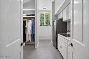 111 Fort Walker Dr, Hilton Head, SC 29928 - Photo 28