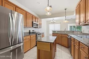 27 Candlelight Ln, Bluffton, SC 29909 - Photo 4