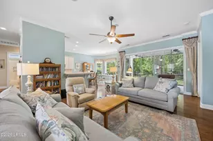 69 Glencairn Ave, Bluffton, SC 29910 - Photo 4