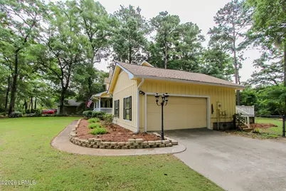 43 James F Byrnes Street, Beaufort, SC 29907 - Photo 8