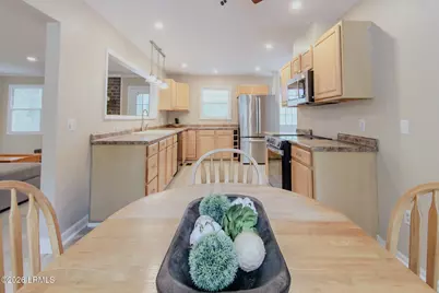43 James F Byrnes Street, Beaufort, SC 29907 - Photo 26