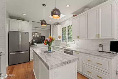 8 Royal Pointe Drive, Hilton Head Island, SC 29926 - Photo 10