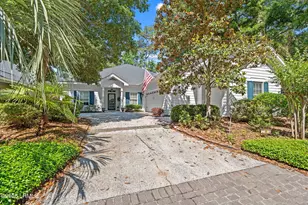 708 N Reeve Rd, Saint Helena Island, SC 29920 - Photo 1