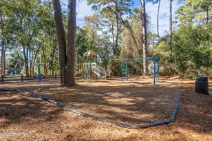 1803 Battery Park Dr, Port Royal, SC 29935 - Photo 28