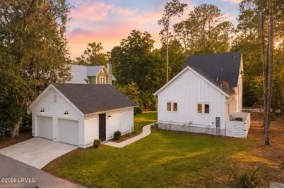 37 Park Square S, Beaufort, SC 29907 - Photo 6