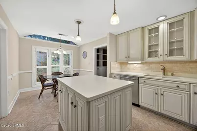211 White Oaks Circle, Bluffton, SC 29910 - Photo 4