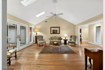 211 White Oaks Circle, Bluffton, SC 29910 - Photo 6