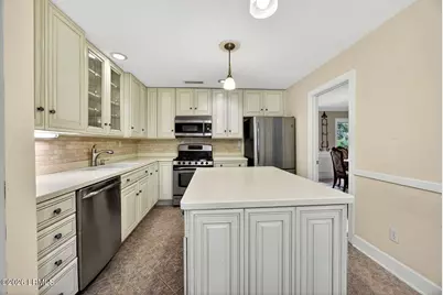 211 White Oaks Circle, Bluffton, SC 29910 - Photo 14