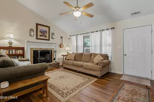 2406 Grinkley Ct, Port Royal, SC 29935 - Photo 8
