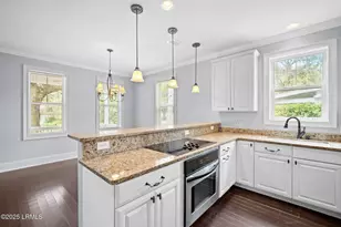1301 Newcastle St, Beaufort, SC 29902 - Photo 14