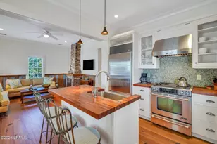 1104 Greene St, Beaufort, SC 29902 - Photo 10