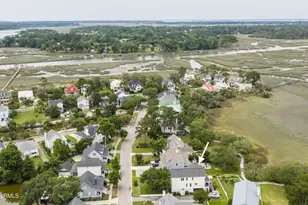 104 Patrick Dr, Beaufort, SC 29902 - Photo 2