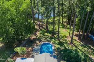 133 Wade Hampton Dr, Beaufort, SC 29907 - Photo 2