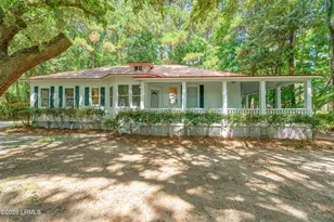 628 Robert Smalls Pkwy, Beaufort, SC 29906 - Photo 1