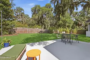 1403 Harrington St, Beaufort, SC 29902 - Photo 26