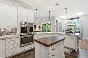14 Ashford Pl, Bluffton, SC 29910 - Photo 4