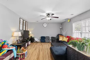 76 Shadow Moss Dr, Beaufort, SC 29906 - Photo 6