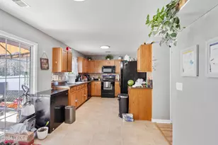 76 Shadow Moss Dr, Beaufort, SC 29906 - Photo 10
