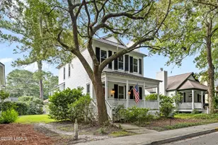 2668 Broad St, Beaufort, SC 29902 - Photo 2
