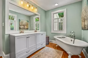 864 Ribaut Rd, Beaufort, SC 29902 - Photo 4